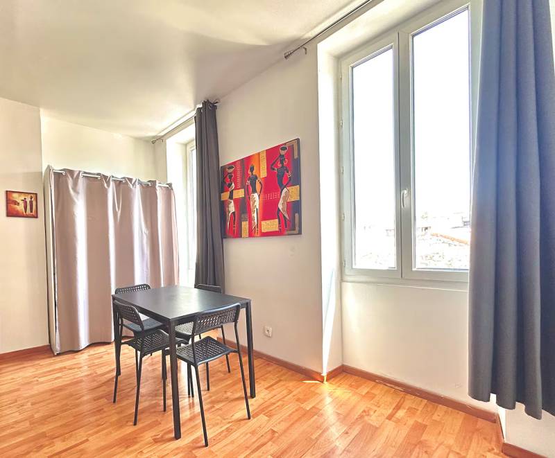 Appartement cosy non loin de la gare St Charles
