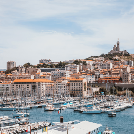 Notre zone d'activité pour ce service Entreprise de conciergerie professionnelle à Aix-en-Provence en PACA avec nettoyage approfondi cuisine salle de bain sanitaires après chaque séjour locatif